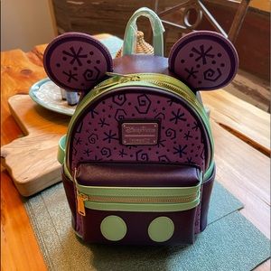 Loungefly Mickey Mouse main attraction “Mad Tea Party”-limited release